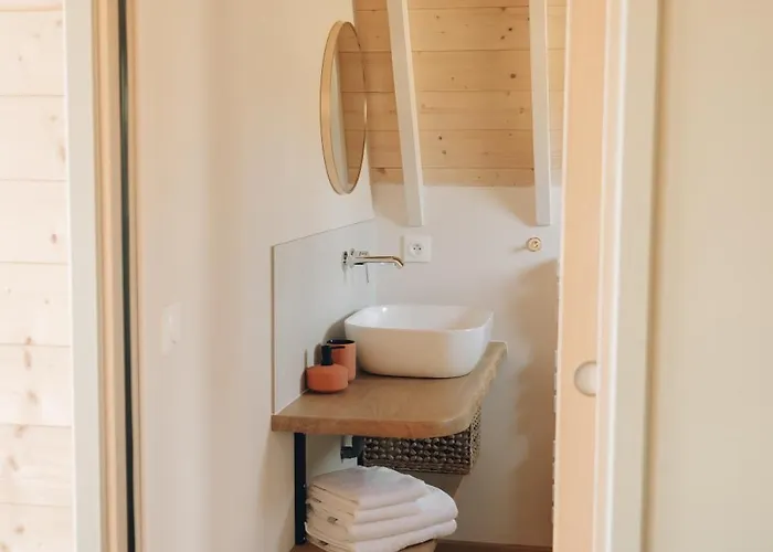 Fontaine Aux Herbes - Humulus Lupulus *